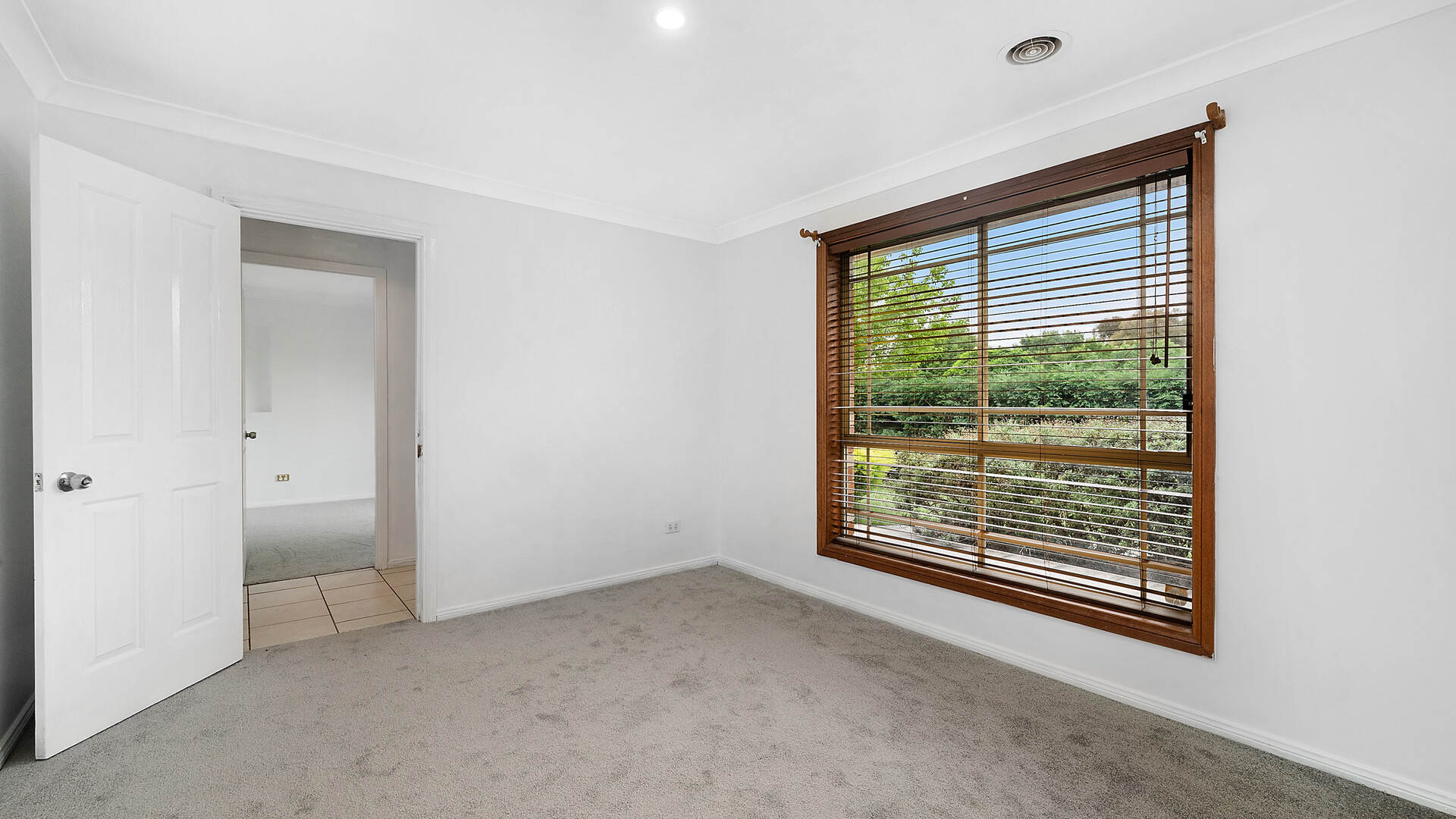 154 Sieben Drive, Orange NSW 2800 - photo 7