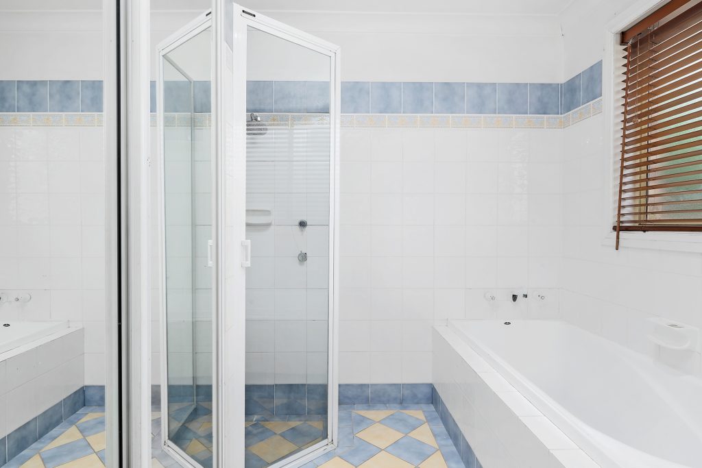 154 Sieben Drive, Orange NSW 2800 - photo 9