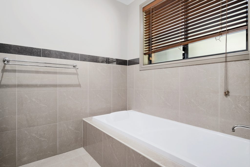 1 Burrows Court, Orange NSW 2800 - photo 15