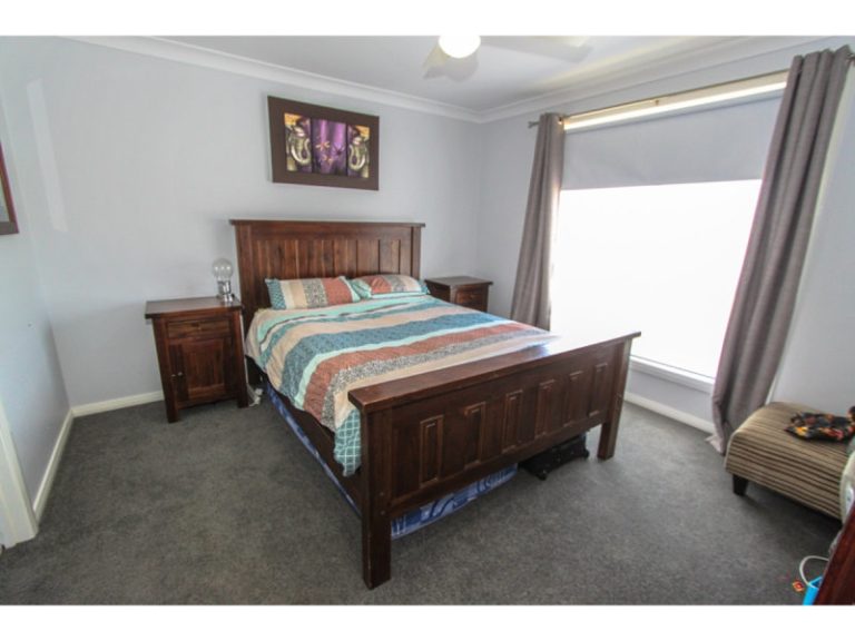 23 Amber Close, Kelso NSW 2795 - photo 7