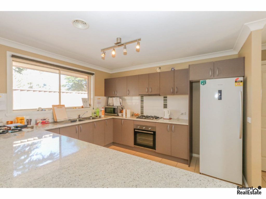44C Lyal Street, Gormans Hill NSW 2795 - photo 2