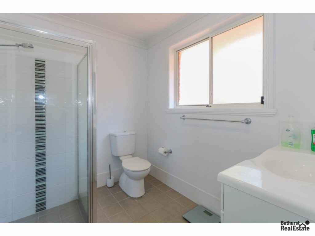 44C Lyal Street, Gormans Hill NSW 2795 - photo 6