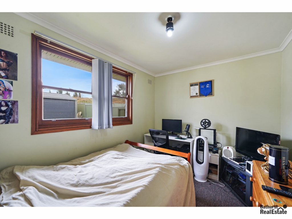 48 Currawong Street, South Bathurst NSW 2795 - photo 5