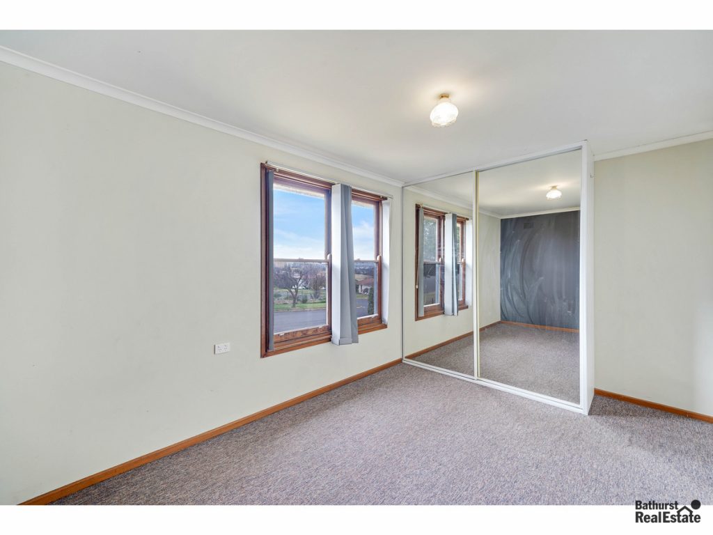 48 Currawong Street, South Bathurst NSW 2795 - photo 6