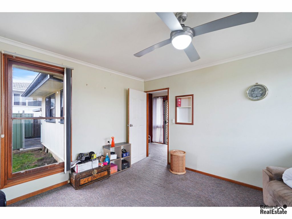 48 Currawong Street, South Bathurst NSW 2795 - photo 7