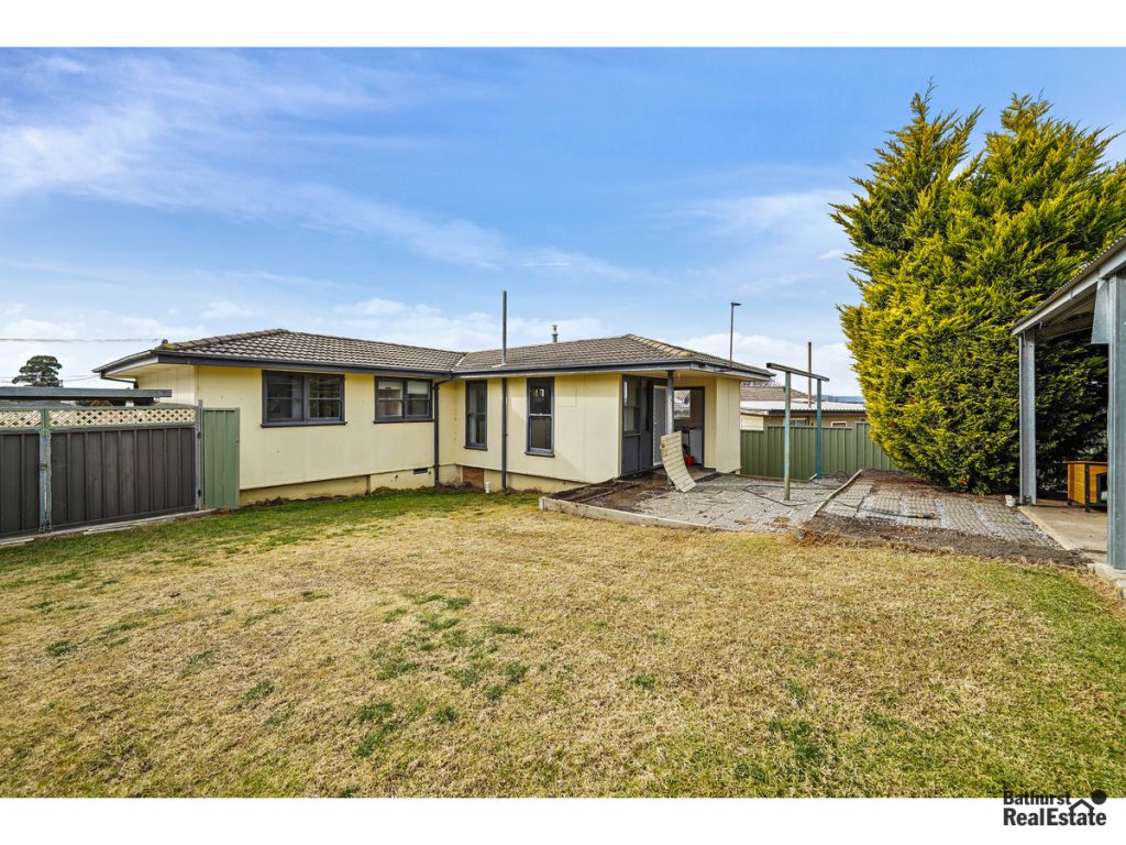 48 Currawong Street, South Bathurst NSW 2795 - photo 9