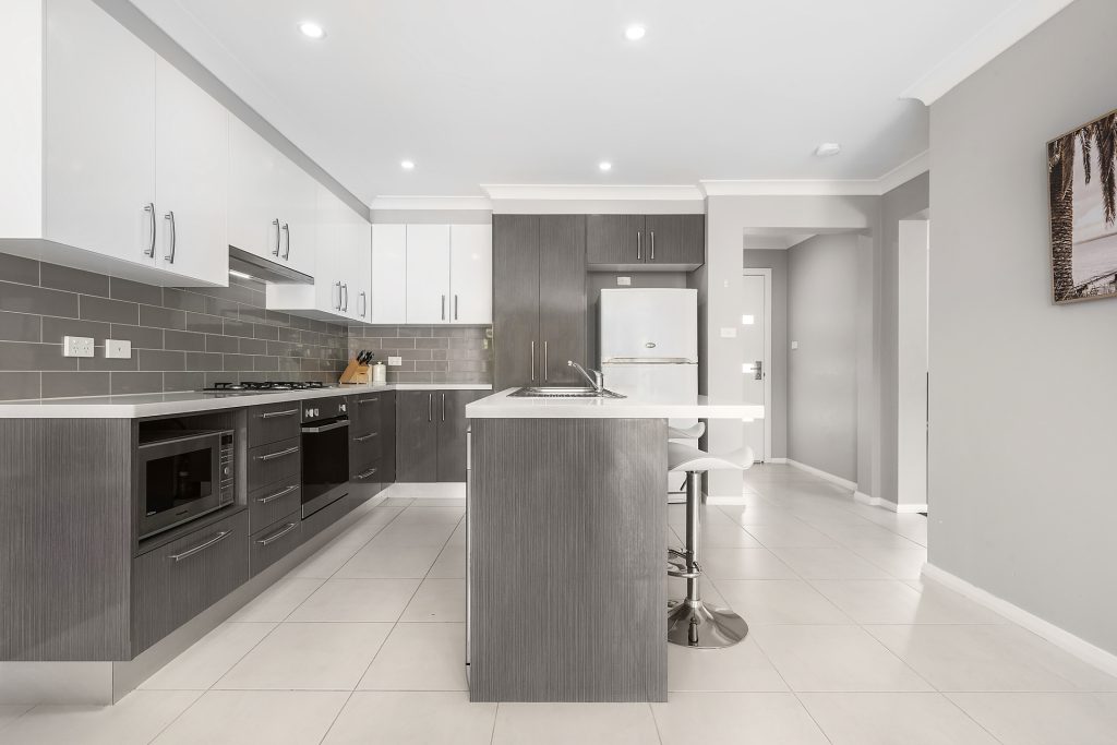 12 Whitney Place, Orange NSW 2800 - photo 2