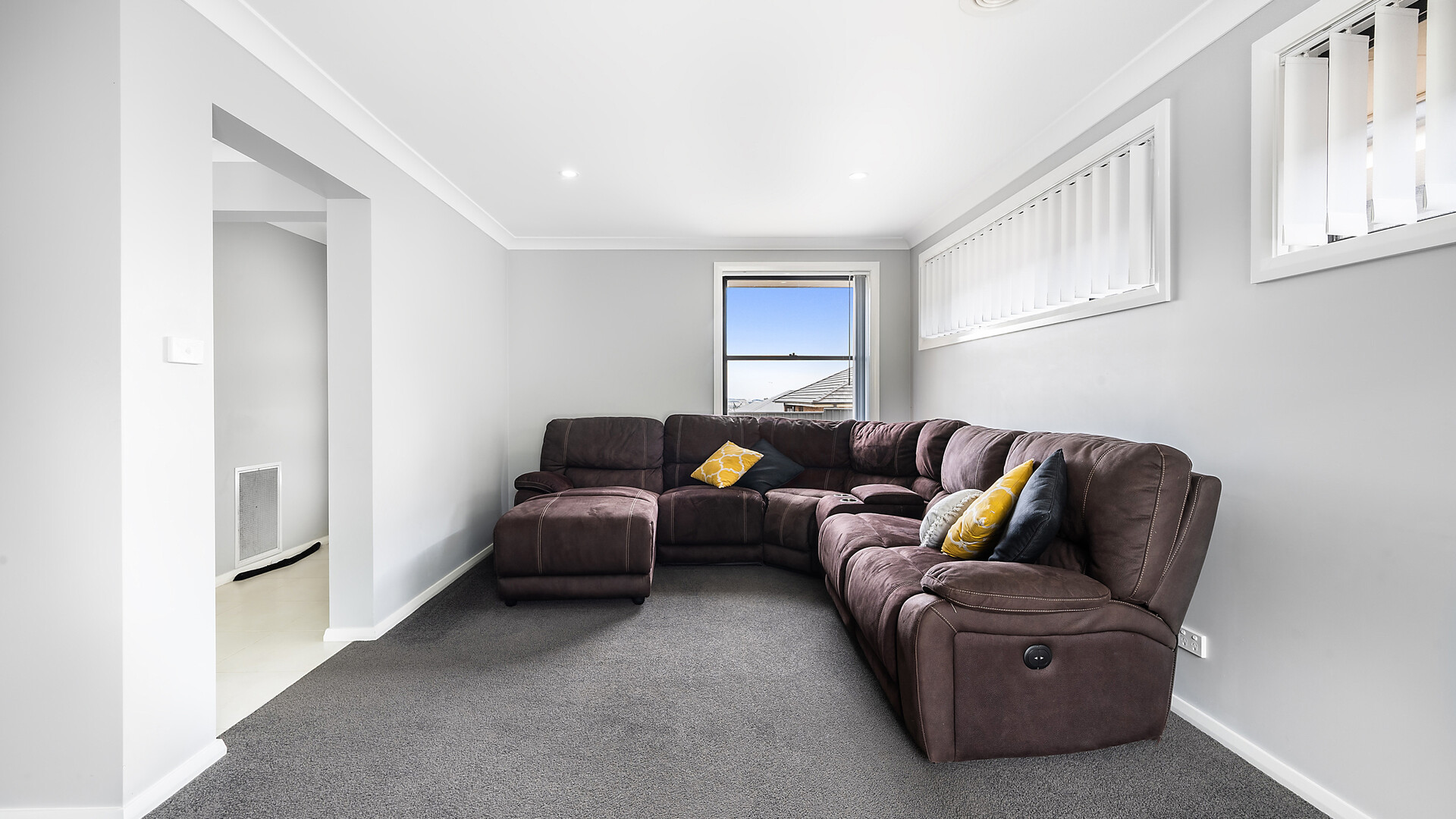 12 Whitney Place, Orange NSW 2800 - photo 4