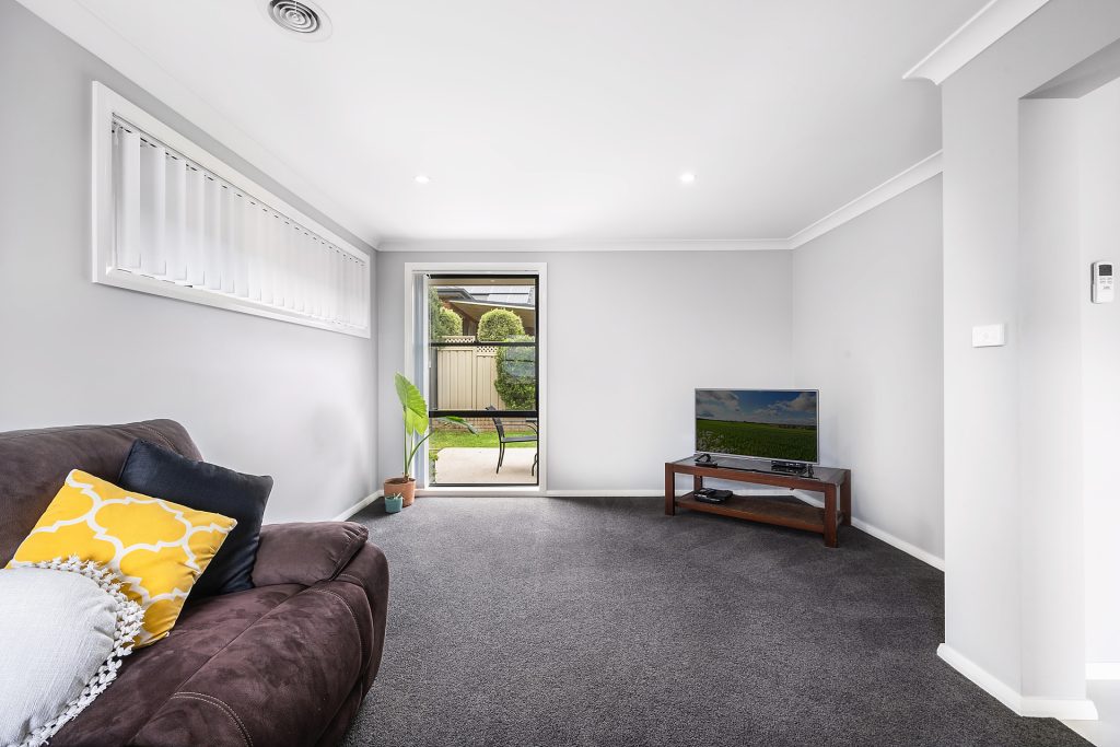 12 Whitney Place, Orange NSW 2800 - photo 6