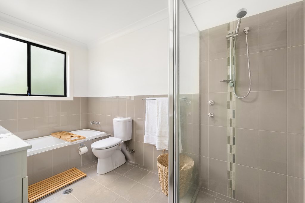 12 Whitney Place, Orange NSW 2800 - photo 10
