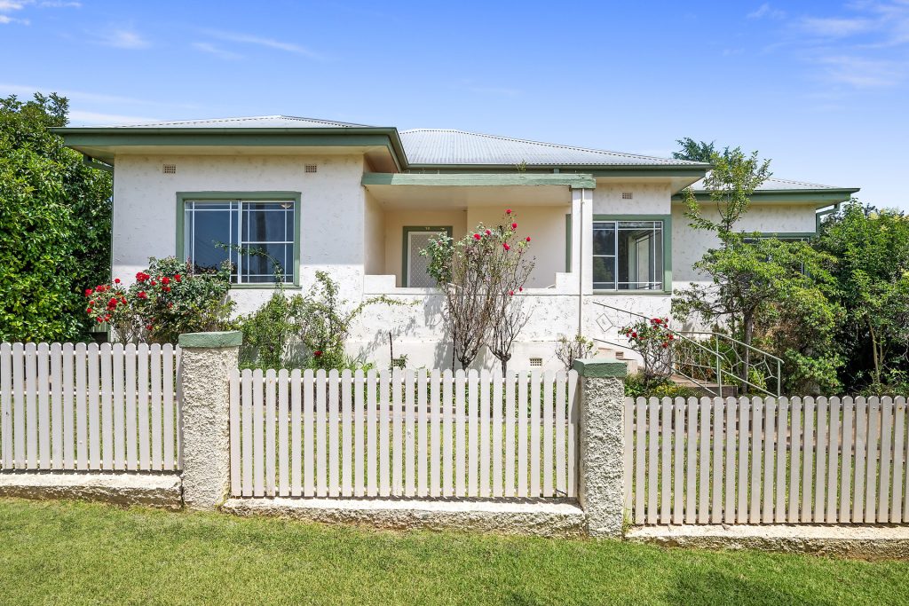 79 Gidley Street, Molong NSW 2866 - McGrath Central West