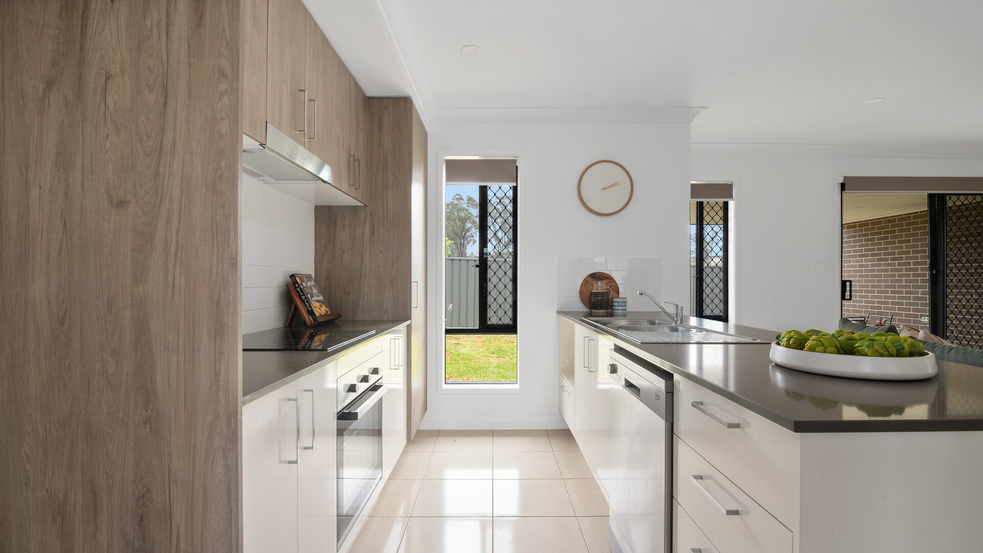 2 Bluebell Way, Orange NSW 2800 - photo 5