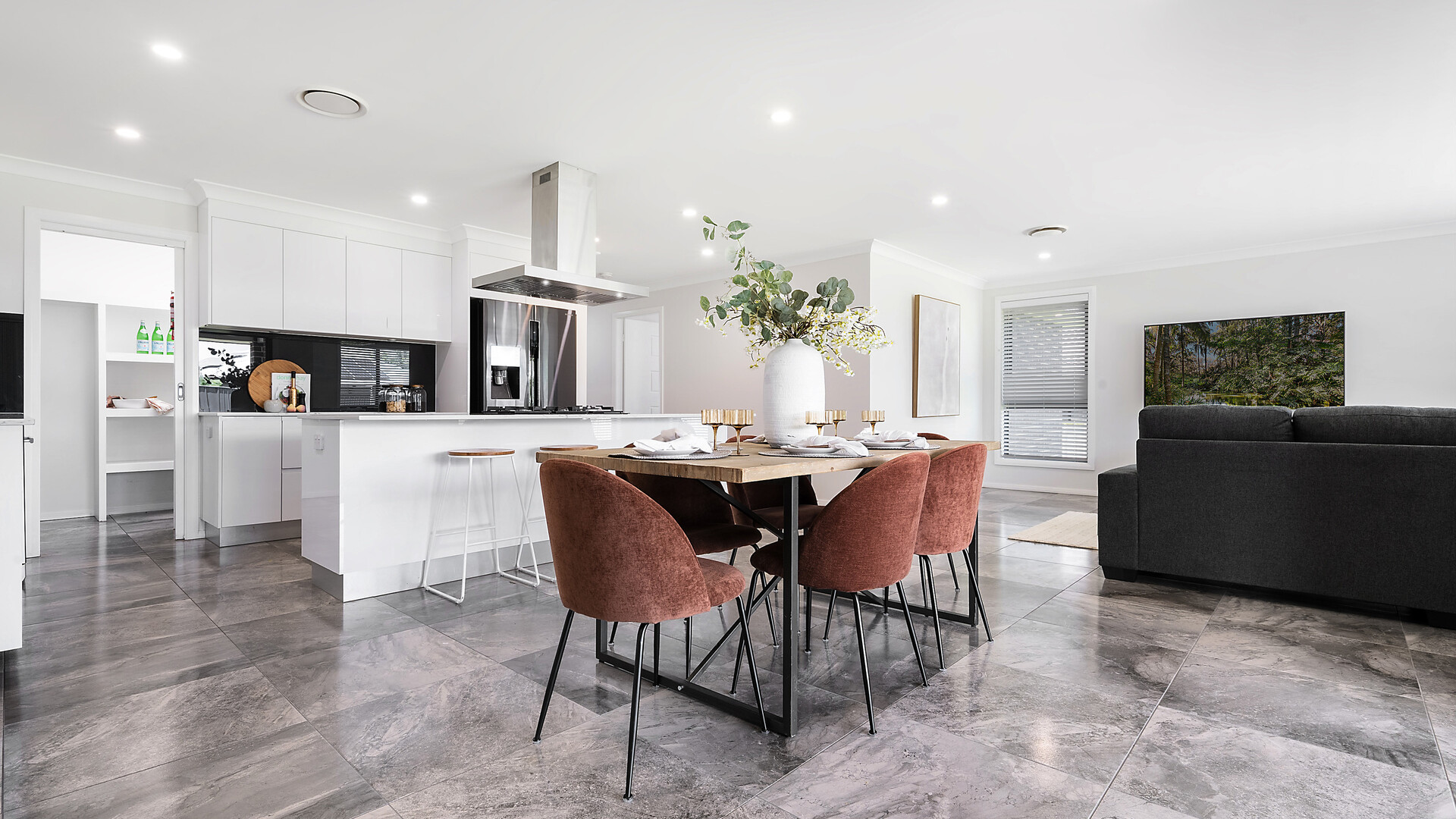 13 Bartlett Street, Orange NSW 2800 - photo 2