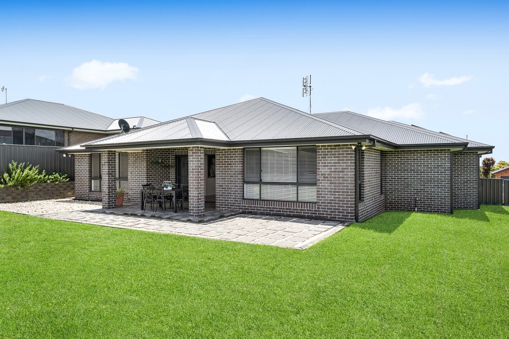 13 Bartlett Street, Orange NSW 2800 - photo 17