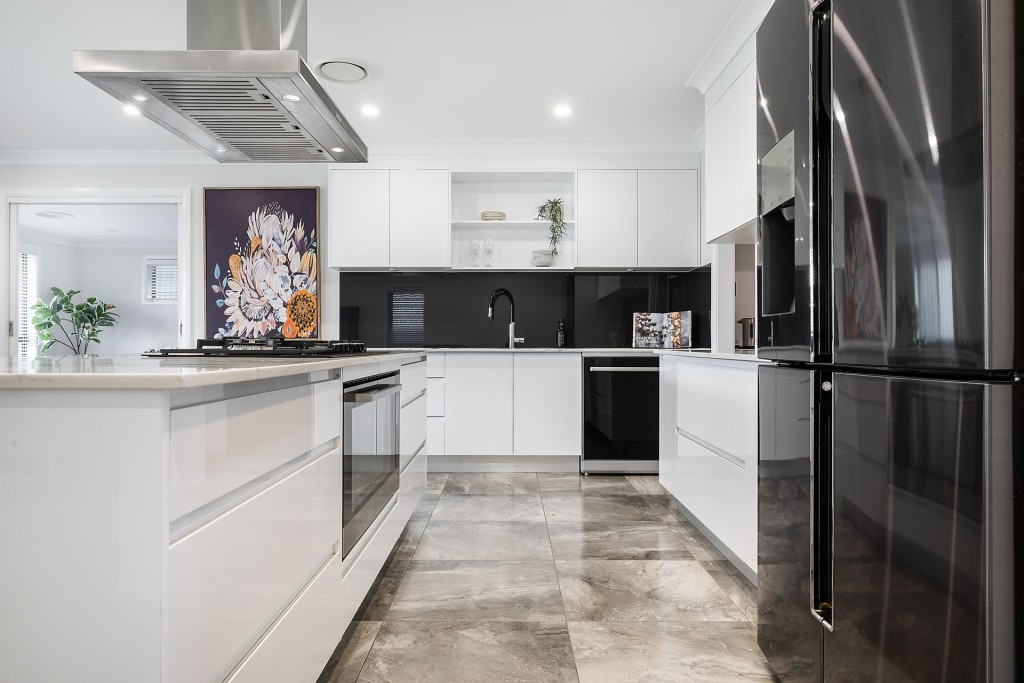 13 Bartlett Street, Orange NSW 2800 - photo 3