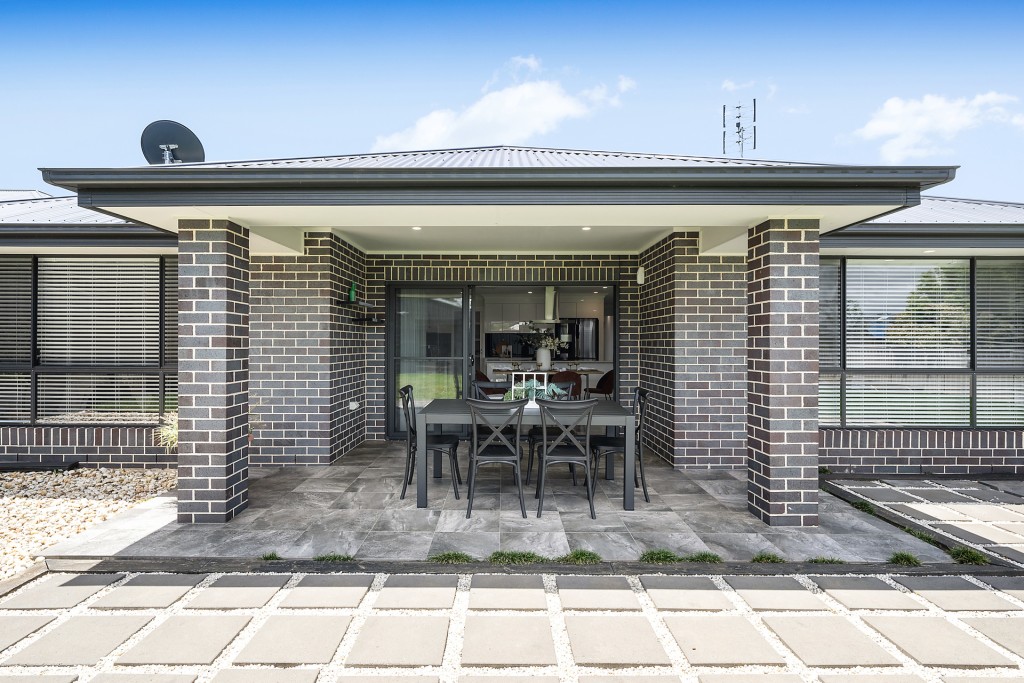 13 Bartlett Street, Orange NSW 2800 - photo 9