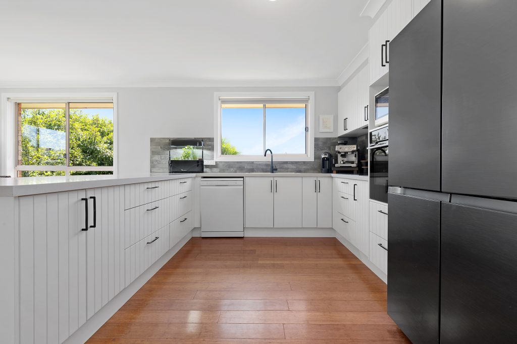 31 Agland Crescent, Orange NSW 2800 - photo 2