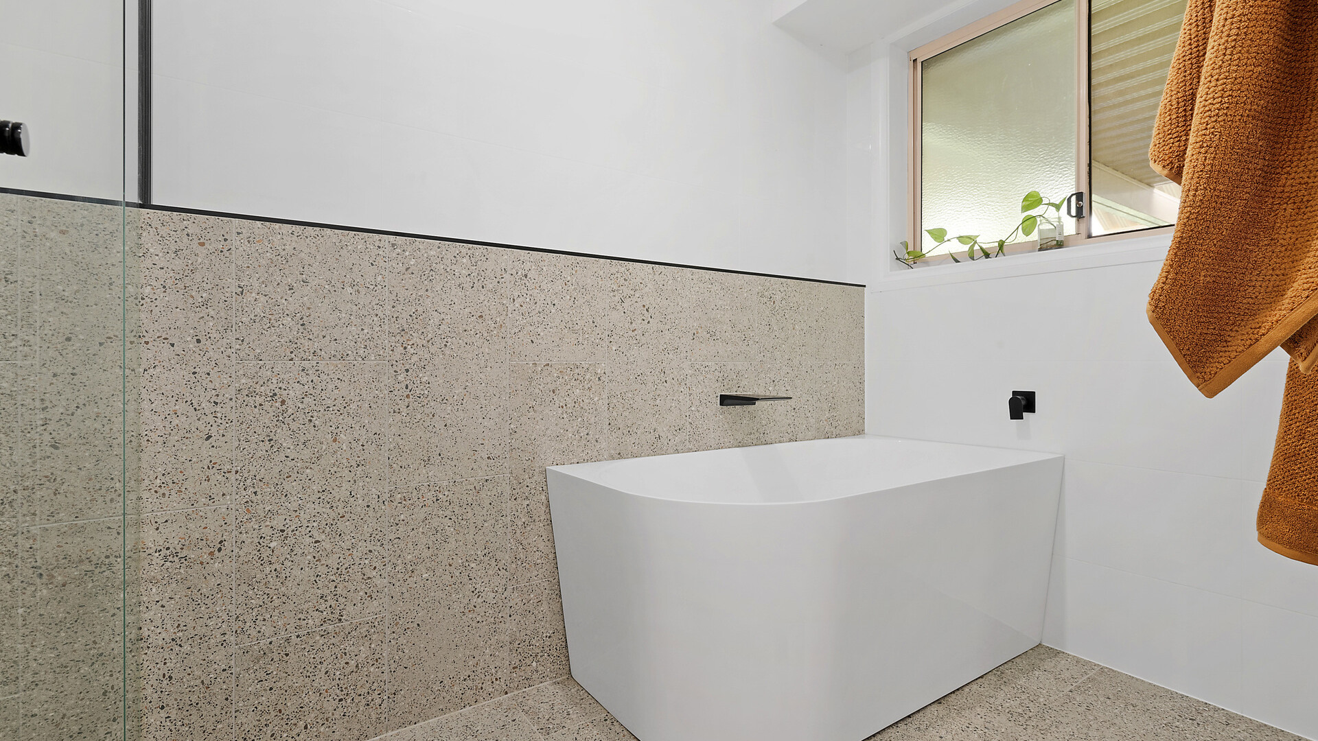 31 Agland Crescent, Orange NSW 2800 - photo 6