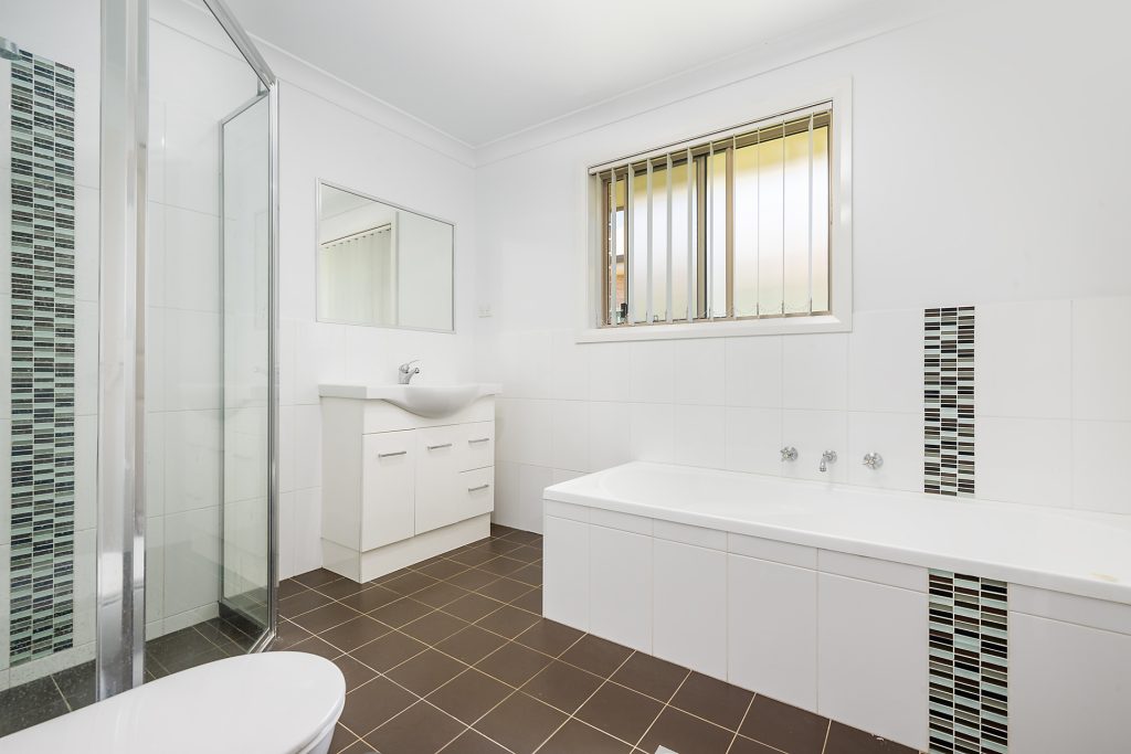 21 Federation Drive, Kelso NSW 2795 - photo 11
