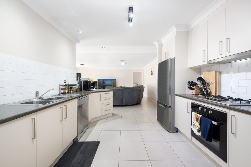 21 Federation Drive, Kelso NSW 2795 - photo 3