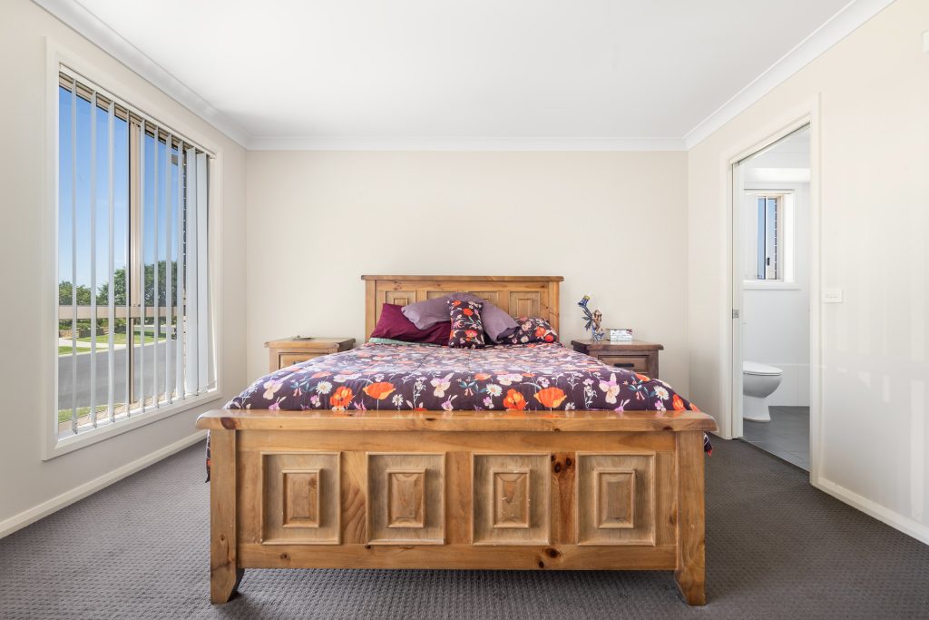 21 Federation Drive, Kelso NSW 2795 - photo 6