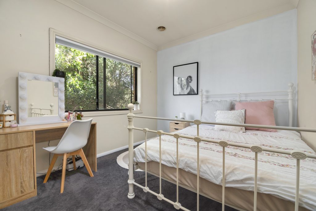 24 Redgum Avenue, Orange NSW 2800 - photo 12