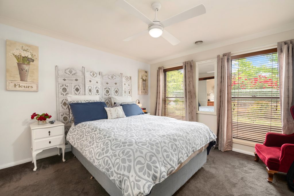 24 Redgum Avenue, Orange NSW 2800 - photo 14