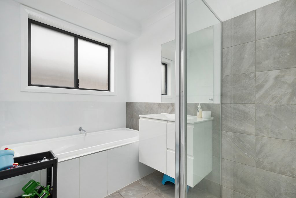 7A Cooper Crescent, Gormans Hill NSW 2795 - photo 10
