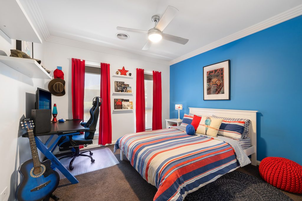 4 Mariposa Street, Orange NSW 2800 - photo 12