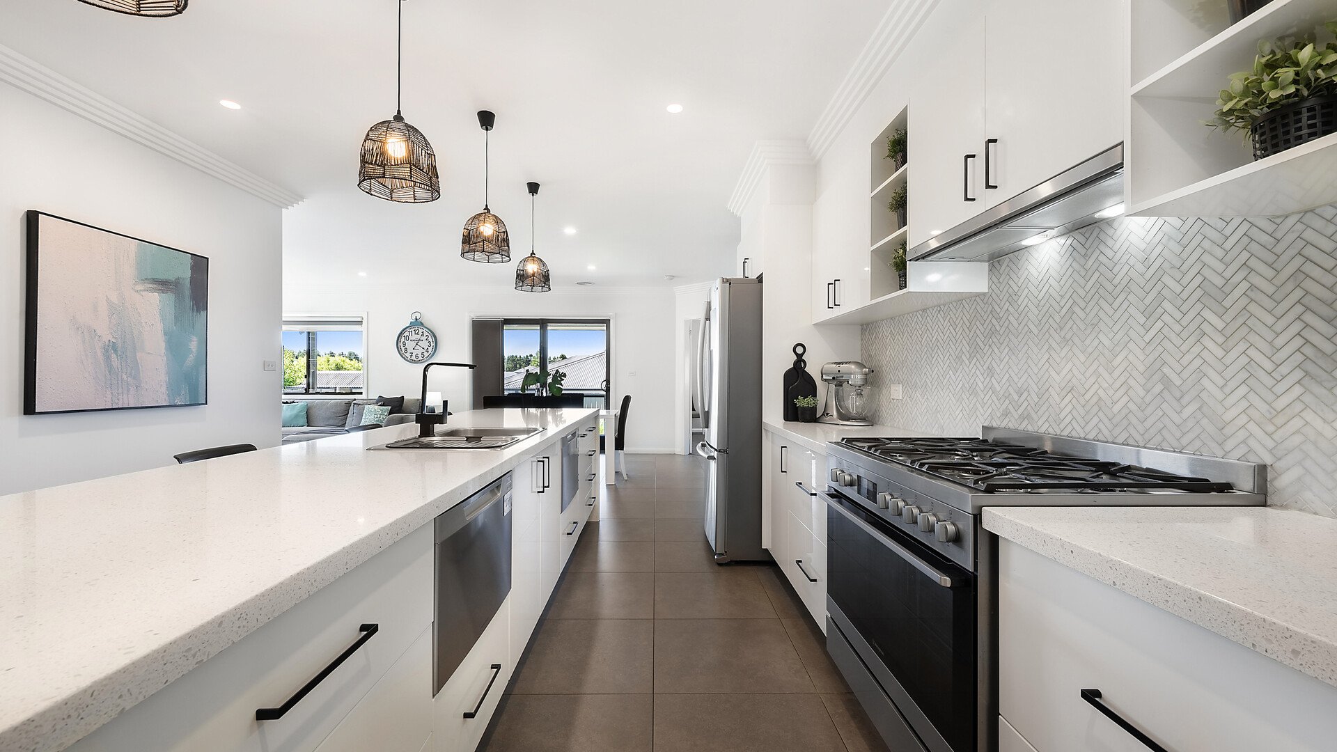 4 Mariposa Street, Orange NSW 2800 - photo 3