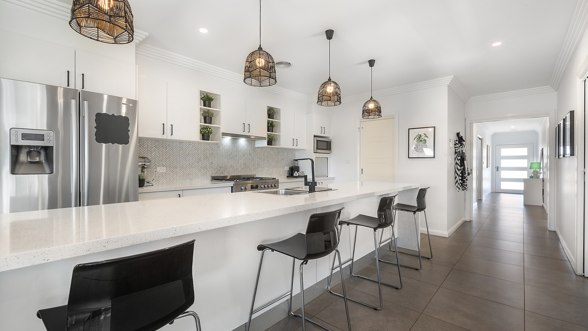 4 Mariposa Street, Orange NSW 2800 - photo 4