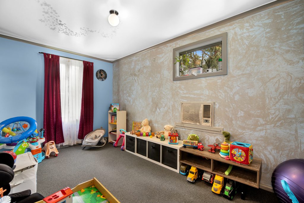 6 Tasha Place, Orange NSW 2800 - photo 11