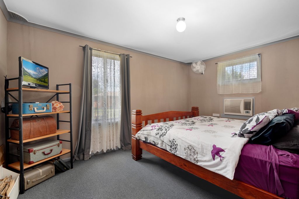 6 Tasha Place, Orange NSW 2800 - photo 9