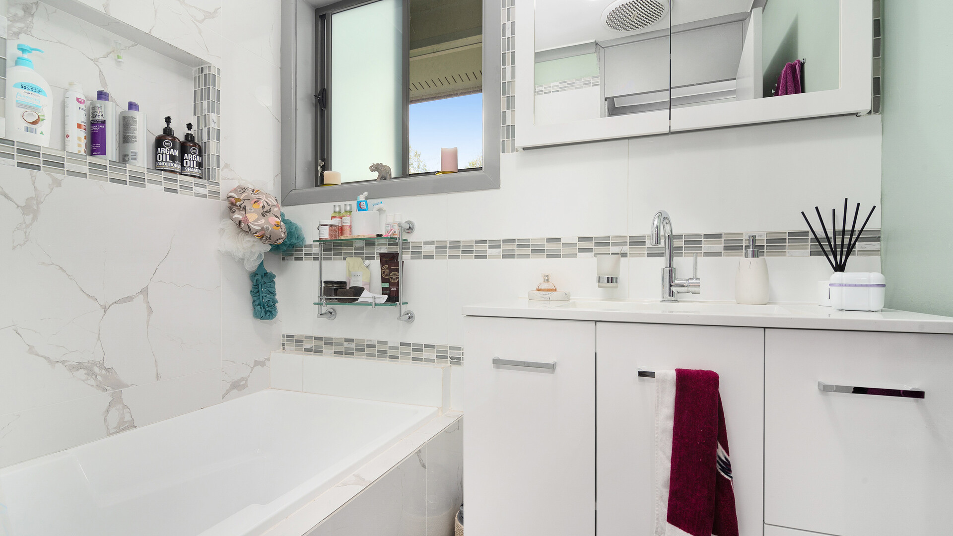 6 Tasha Place, Orange NSW 2800 - photo 10