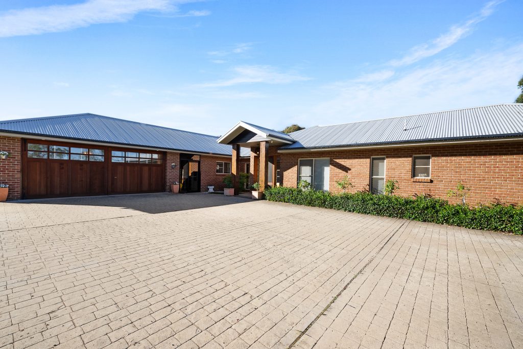 18 Priest Lane, Orange NSW 2800 - photo 2