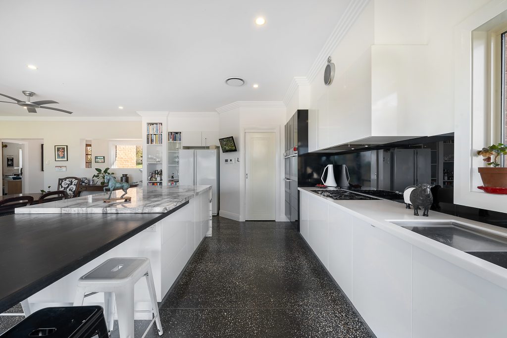 18 Priest Lane, Orange NSW 2800 - photo 3