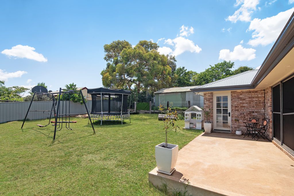 29 Crowson Street, Millthorpe NSW 2798 - photo 13