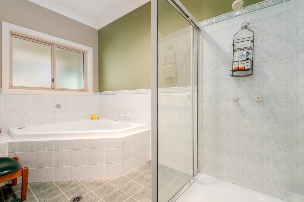 92 Hills Lane, Blayney NSW 2799 - photo 17