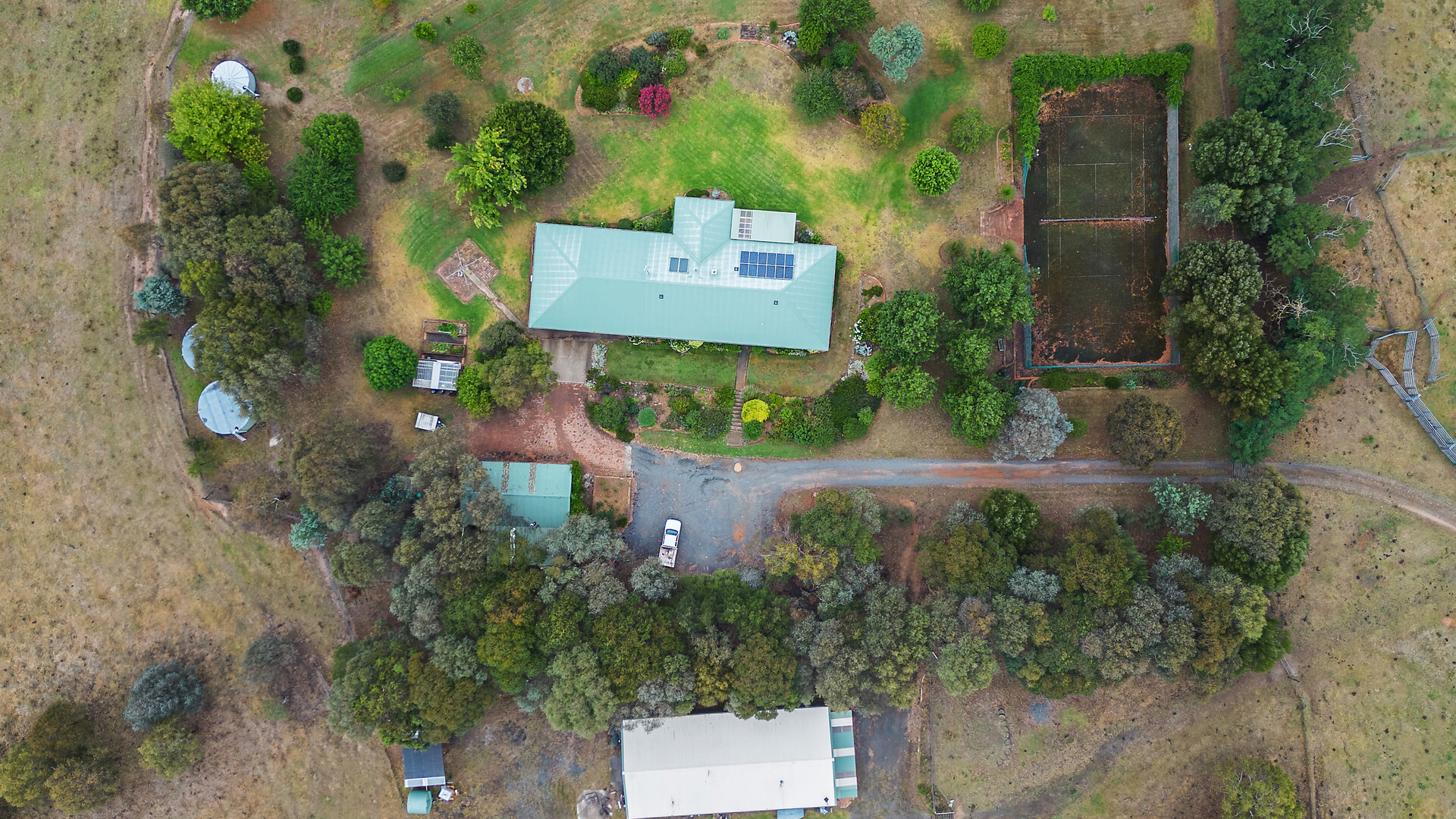 92 Hills Lane, Blayney NSW 2799 - photo 3