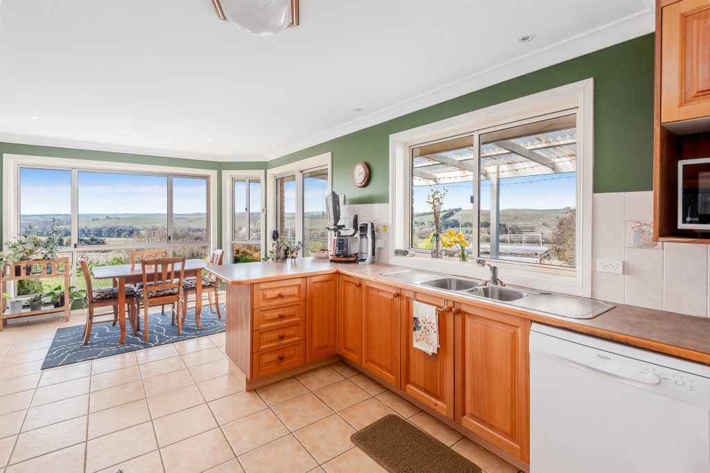 92 Hills Lane, Blayney NSW 2799 - photo 34