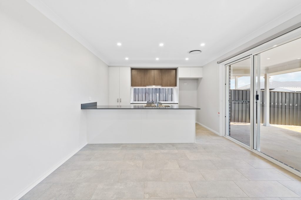 29D Miriam Drive, Orange NSW 2800 - photo 2