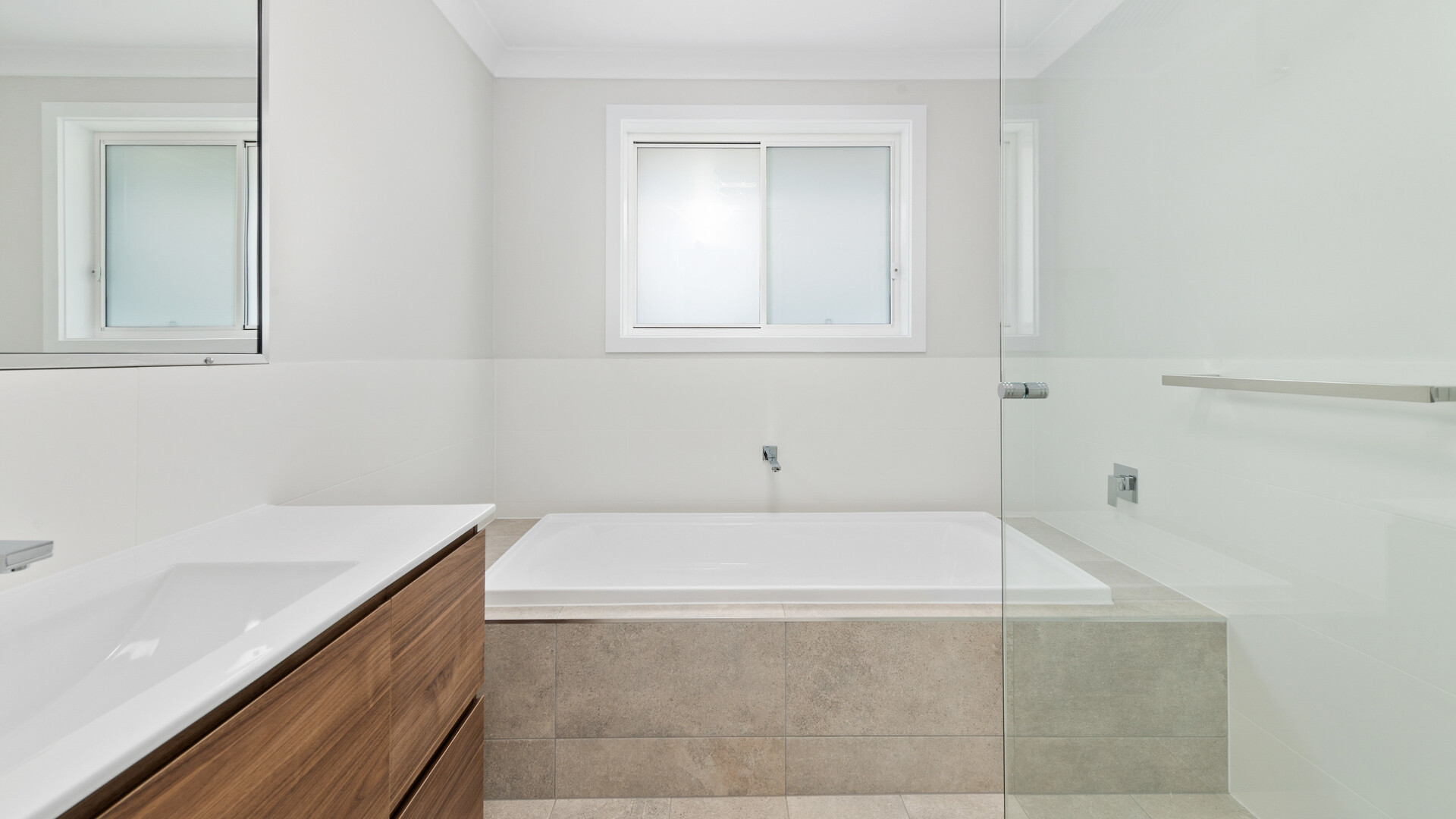 29D Miriam Drive, Orange NSW 2800 - photo 8