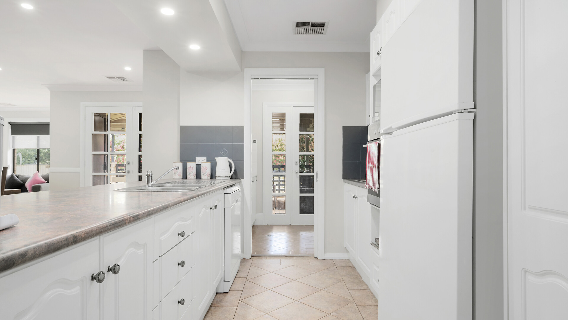 5 Fleet Street, Millthorpe NSW 2798 - photo 3
