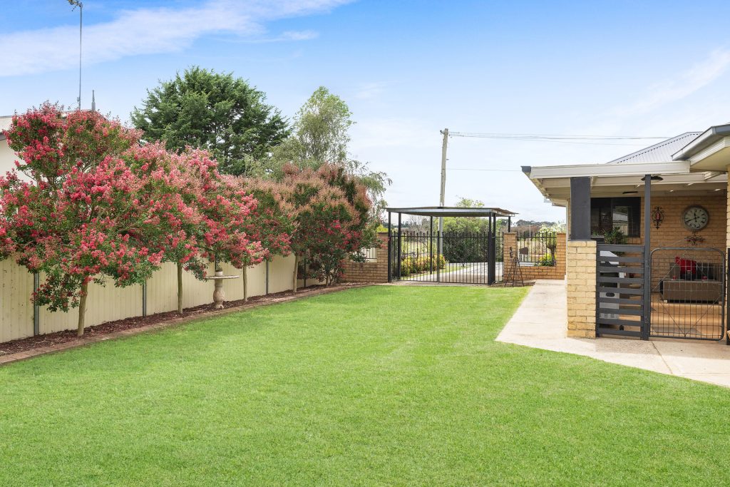 5 Fleet Street, Millthorpe NSW 2798 - photo 7