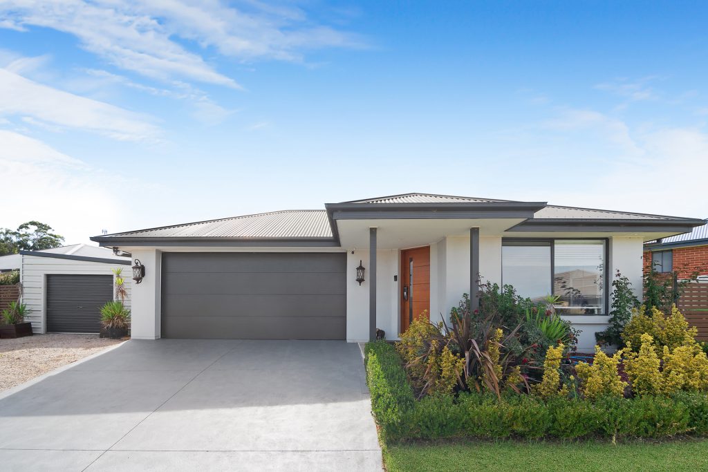 7 The Snowy Way, Orange NSW 2800 - McGrath Central West