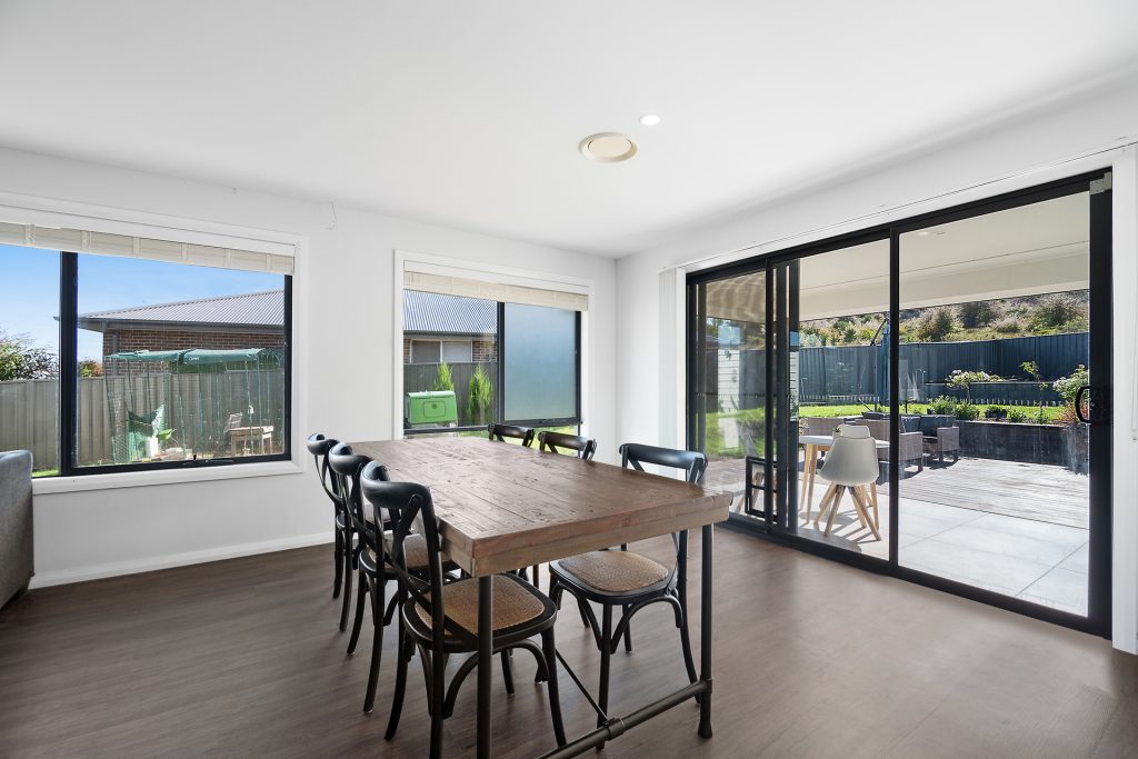 7 The Snowy Way, Orange NSW 2800 - photo 6