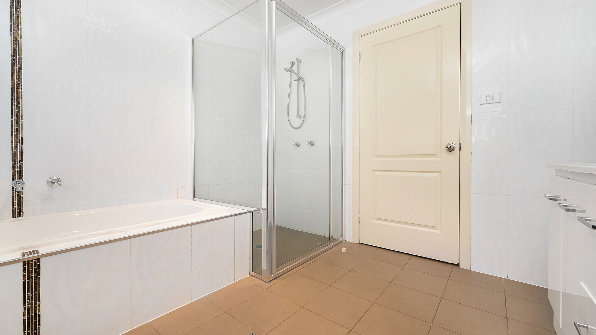 75 Botanic Way, Orange NSW 2800 - photo 14