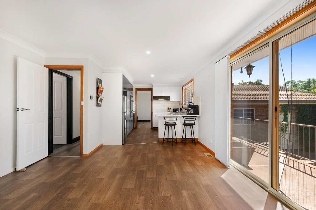 4 Grevillea Street, Orange NSW 2800 - photo 2