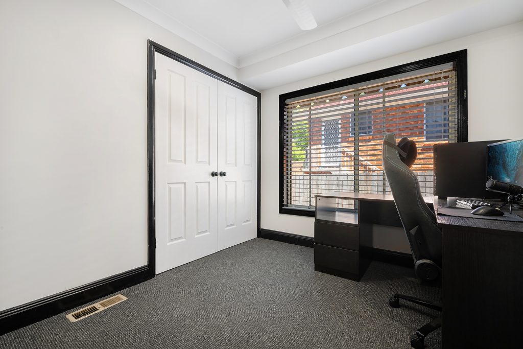 4 Grevillea Street, Orange NSW 2800 - photo 10
