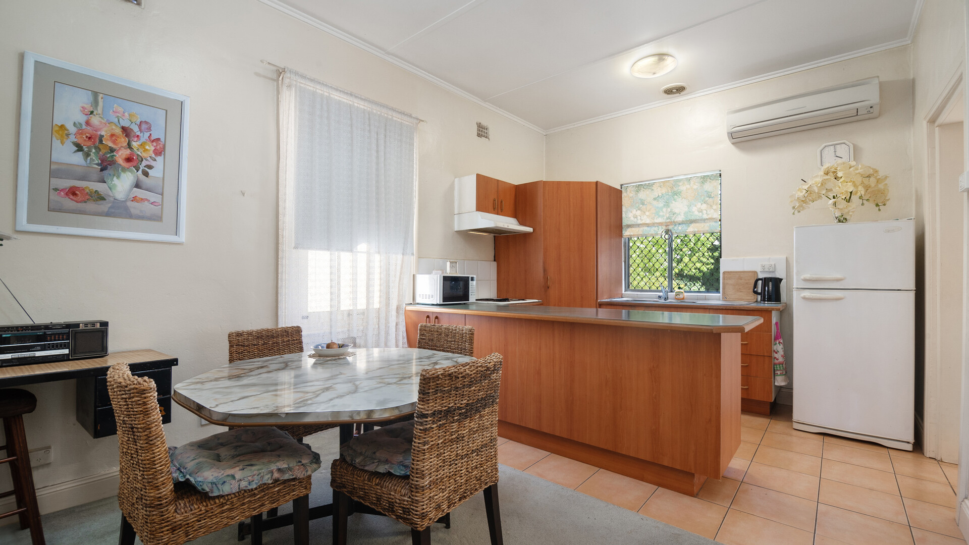 28 Rosemary Lane, Orange NSW 2800 - photo 5